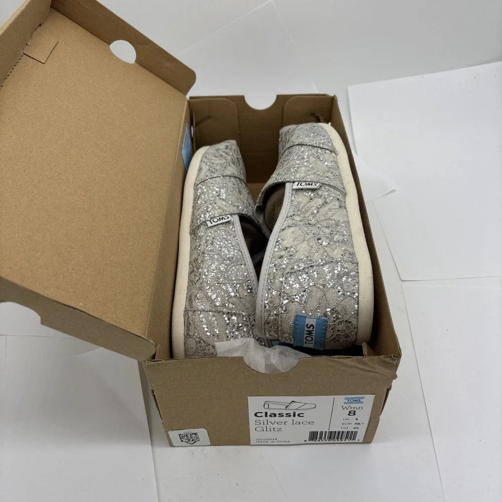 Tom's Classic Silver Lace Glitz Women's 8  Blingy Sparkles